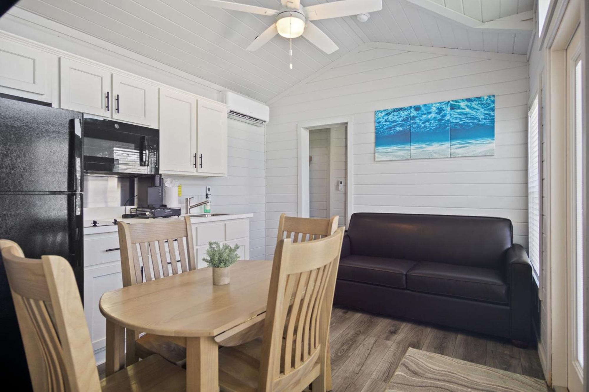 Tiny Home- Walk To The Ocean Bolivar Peninsula Exterior photo